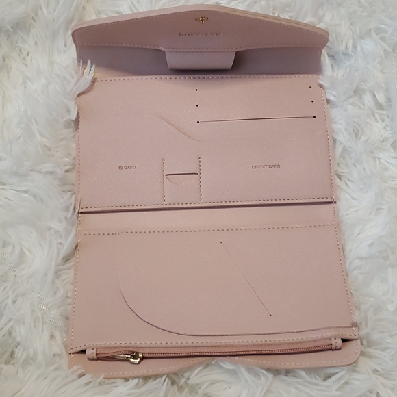 Blush Wristlet Wallet - Picture 4 of 7